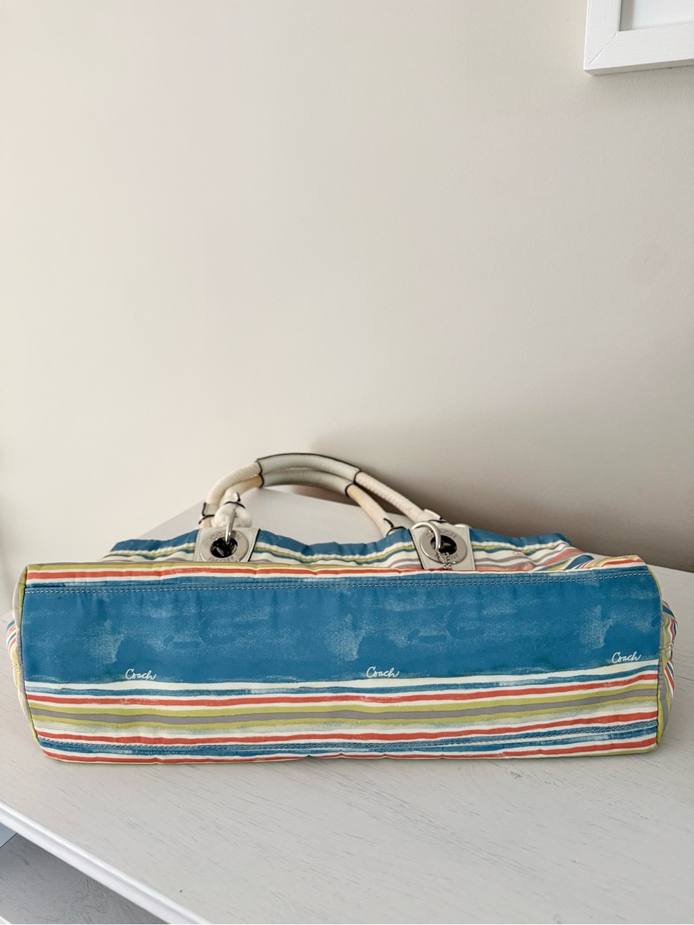 Coach Nautical Stripe East West Beach Tote with Rare Seahorse Hang Tag - Picture 9 of 10